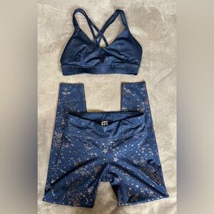 JoyLab Star Print Navy Sports Bra & Leggings Set Size M Preowned Workout Active